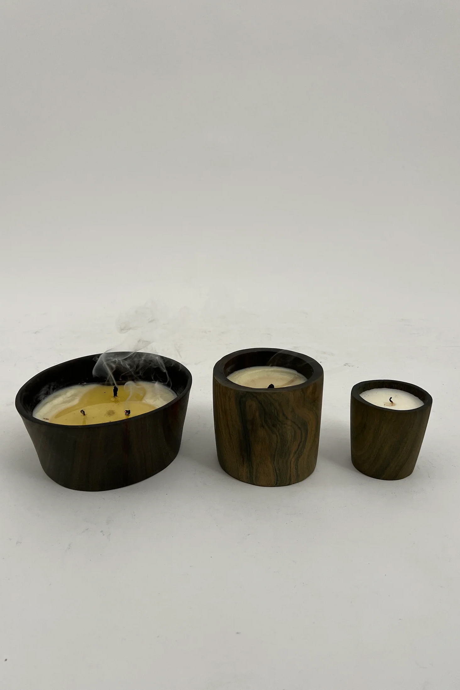 seya. PALO SANTO HAND MADE CANDLE - SMALL 5CM ⌀