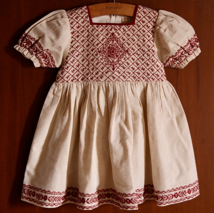 BONJOUR DIARY 菱格雕花方領洋裝 HEIDI DRESS - Natural cotton flex