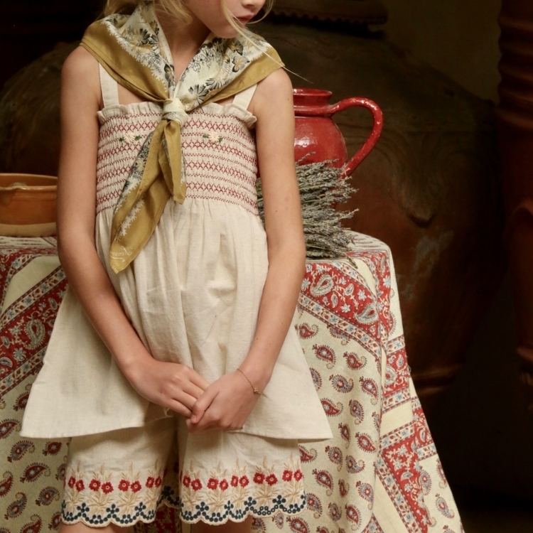 BONJOUR DIARY 無袖肩綁帶短褲套裝(花卉刺繡) SHORT & TOP SET - Natural cotton flex