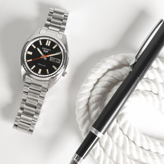 【SEIKO 日本精工】盾牌5 SPORT系列 日期星期顯示 懷舊復古 機械錶 黑色 SRPK89K1