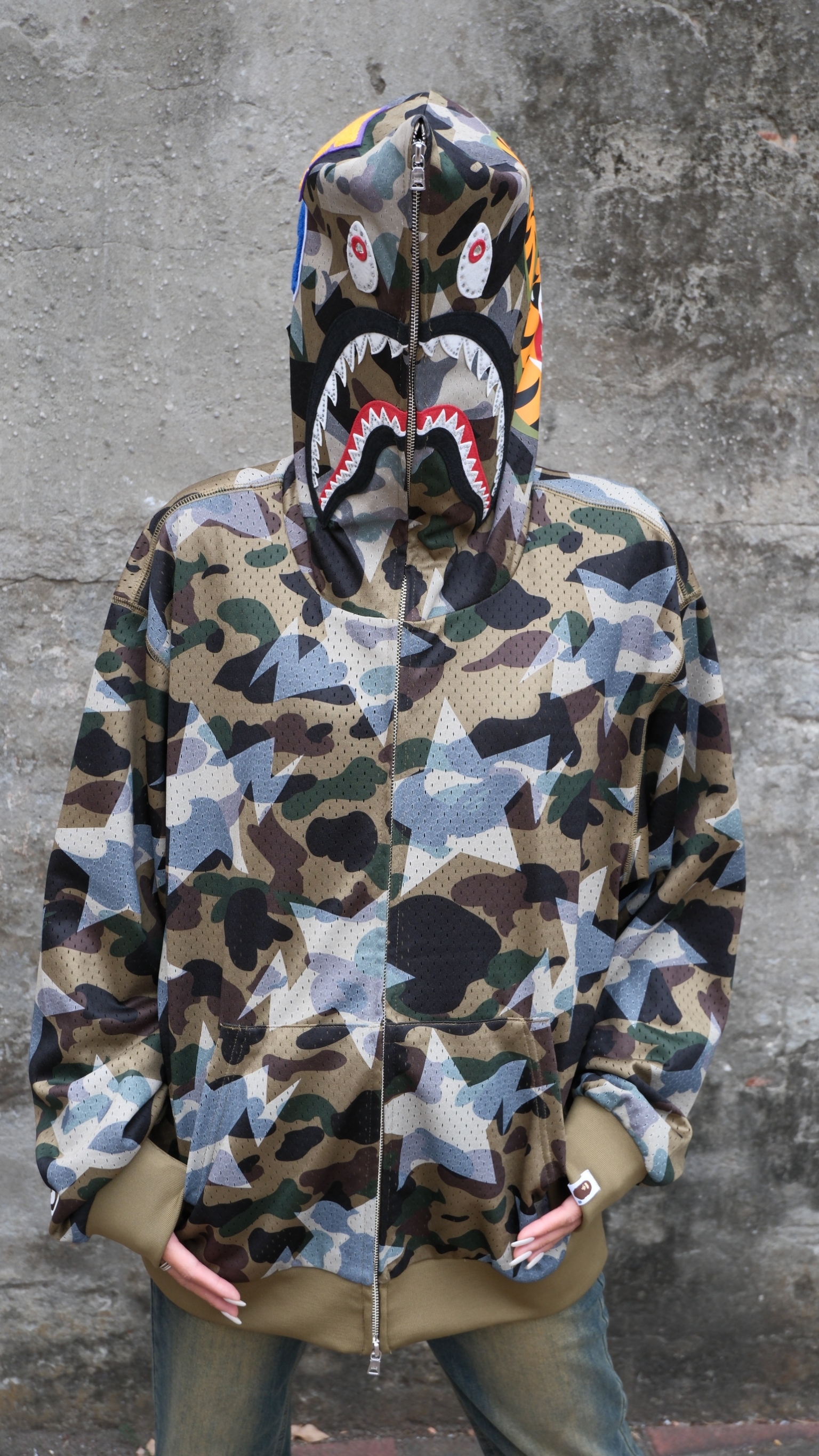 BAPE SS26 網眼 水鑽 鯊魚外套 1M30115310