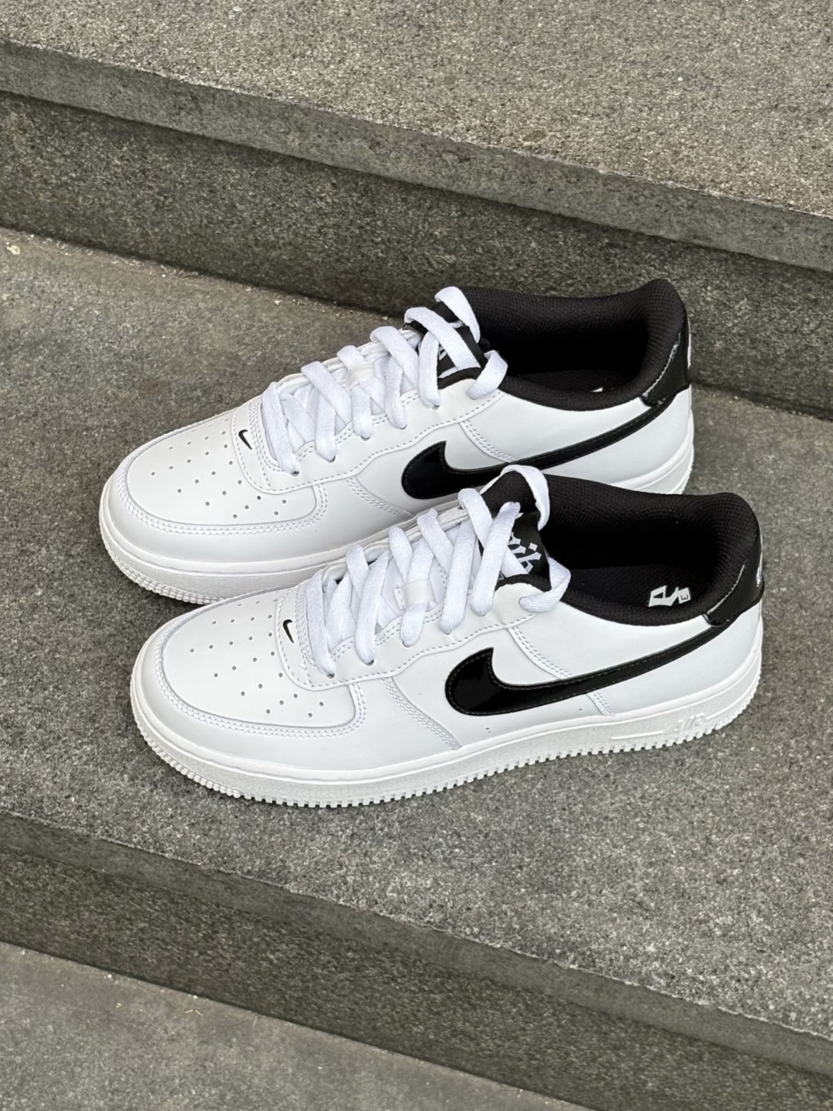NIKE AIR FORCE 1 (GS) 漆皮歌德 大童鞋