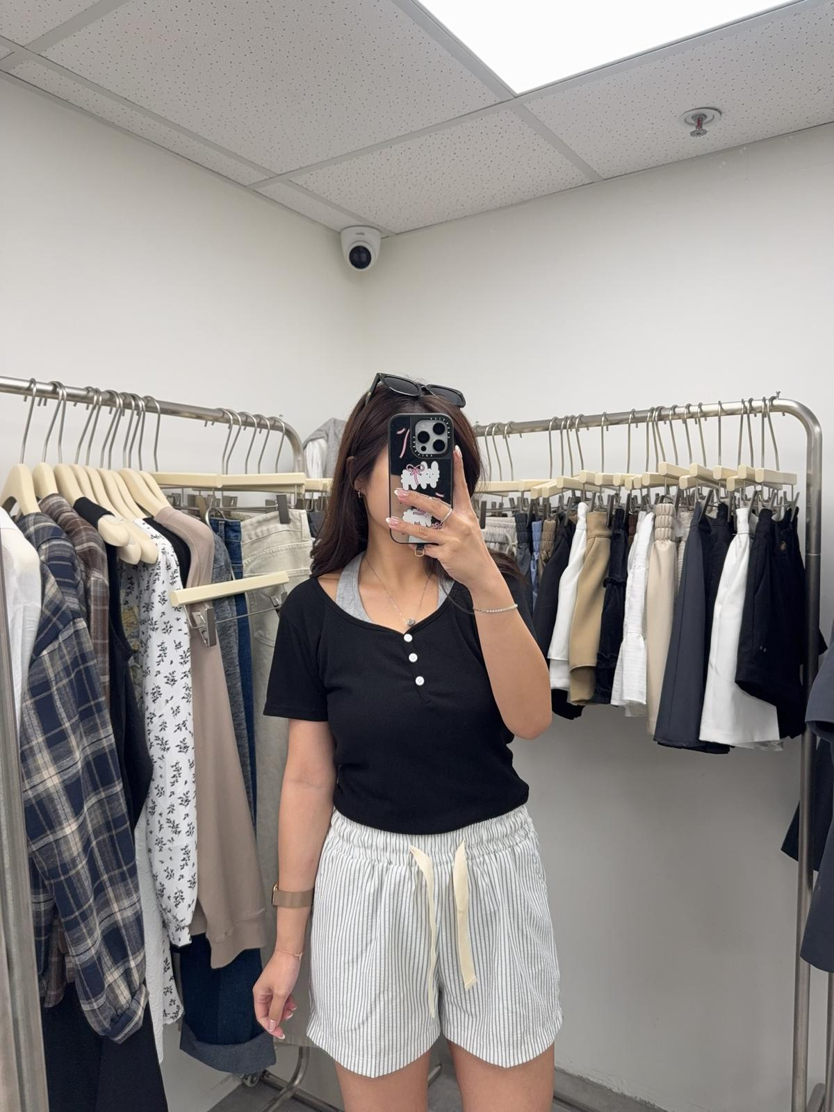 假兩件掛頸上衣(黑色)