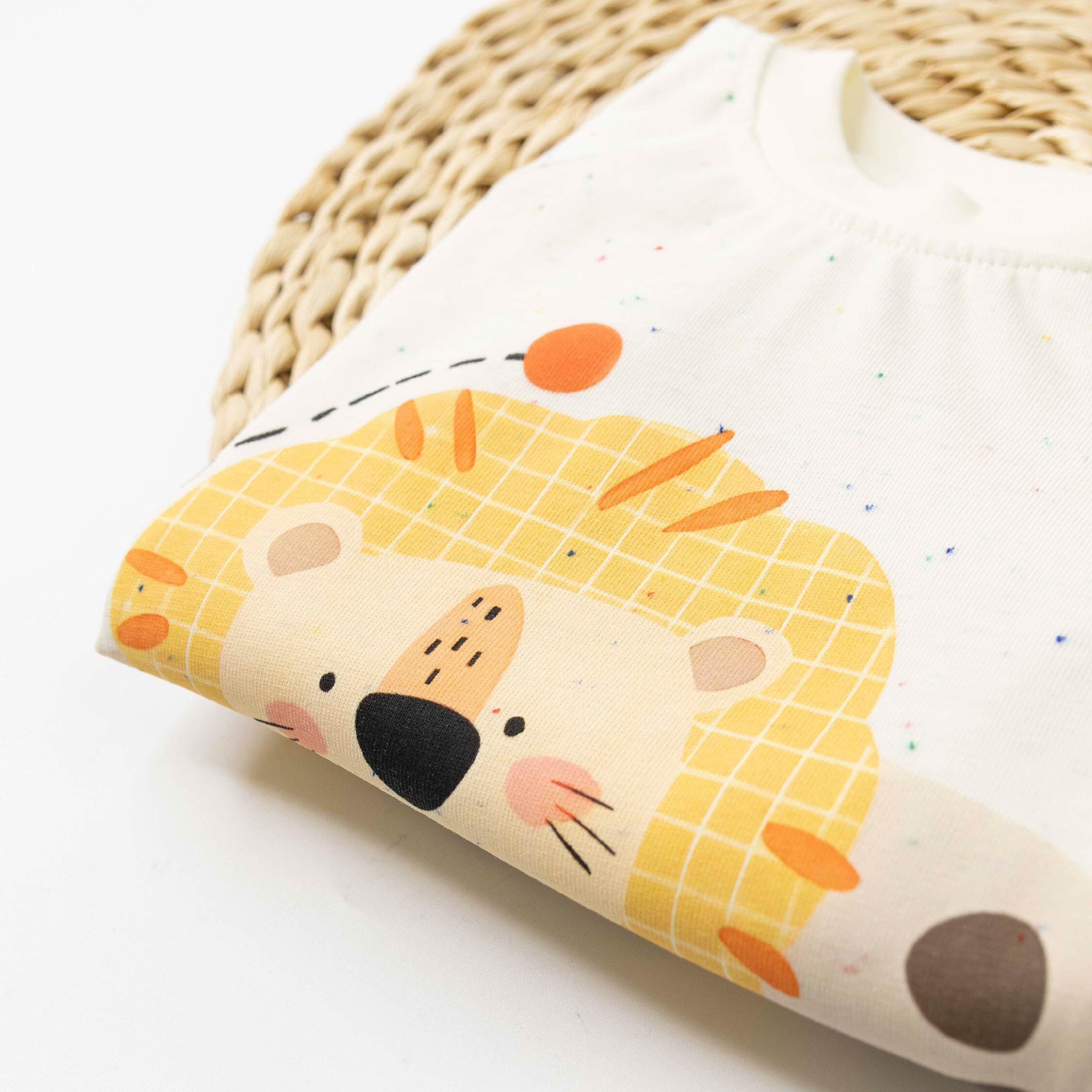 萌萌跳躍小獅子上衣 (H60068)