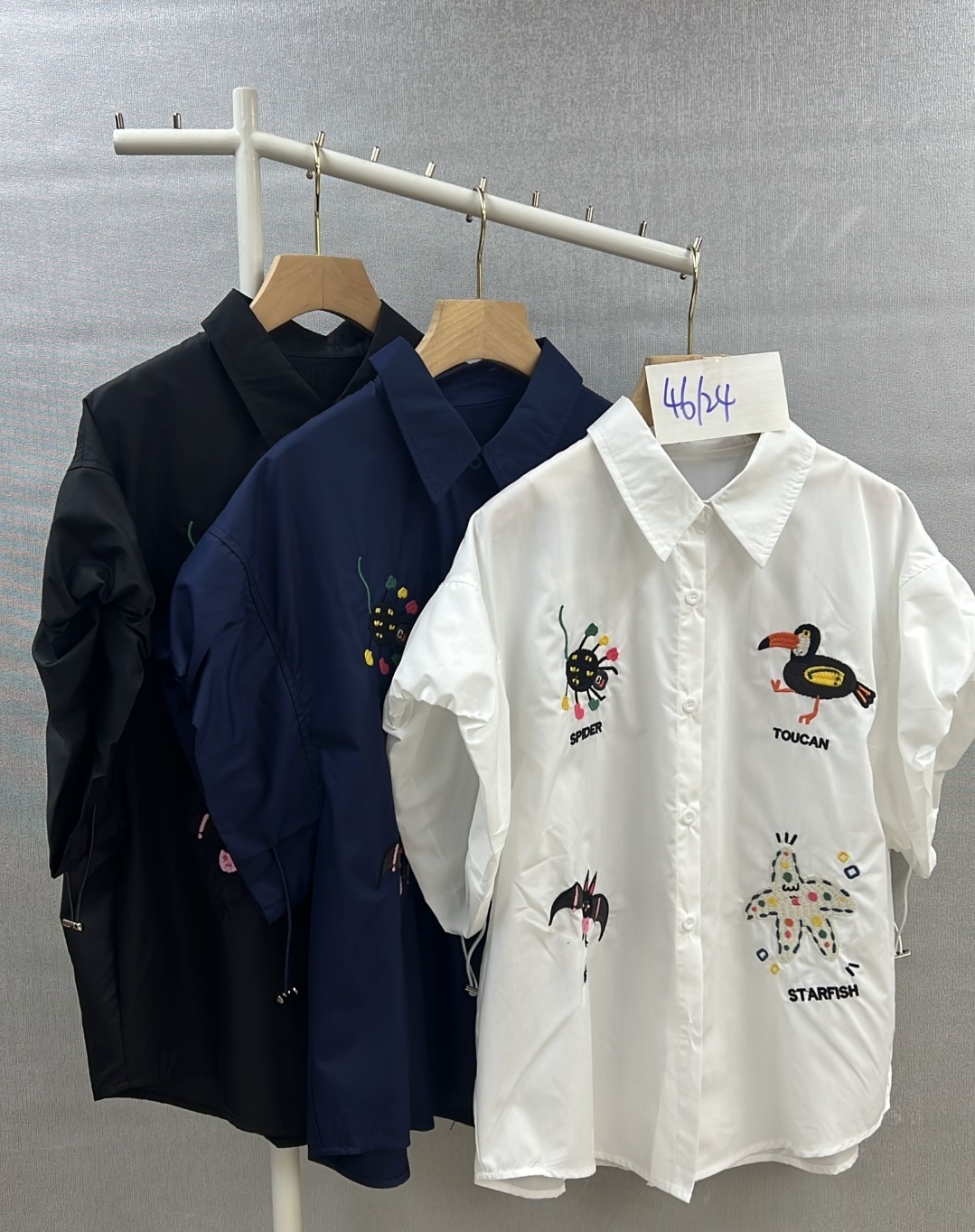 CF9822 圖案恤衫  胸46  長24