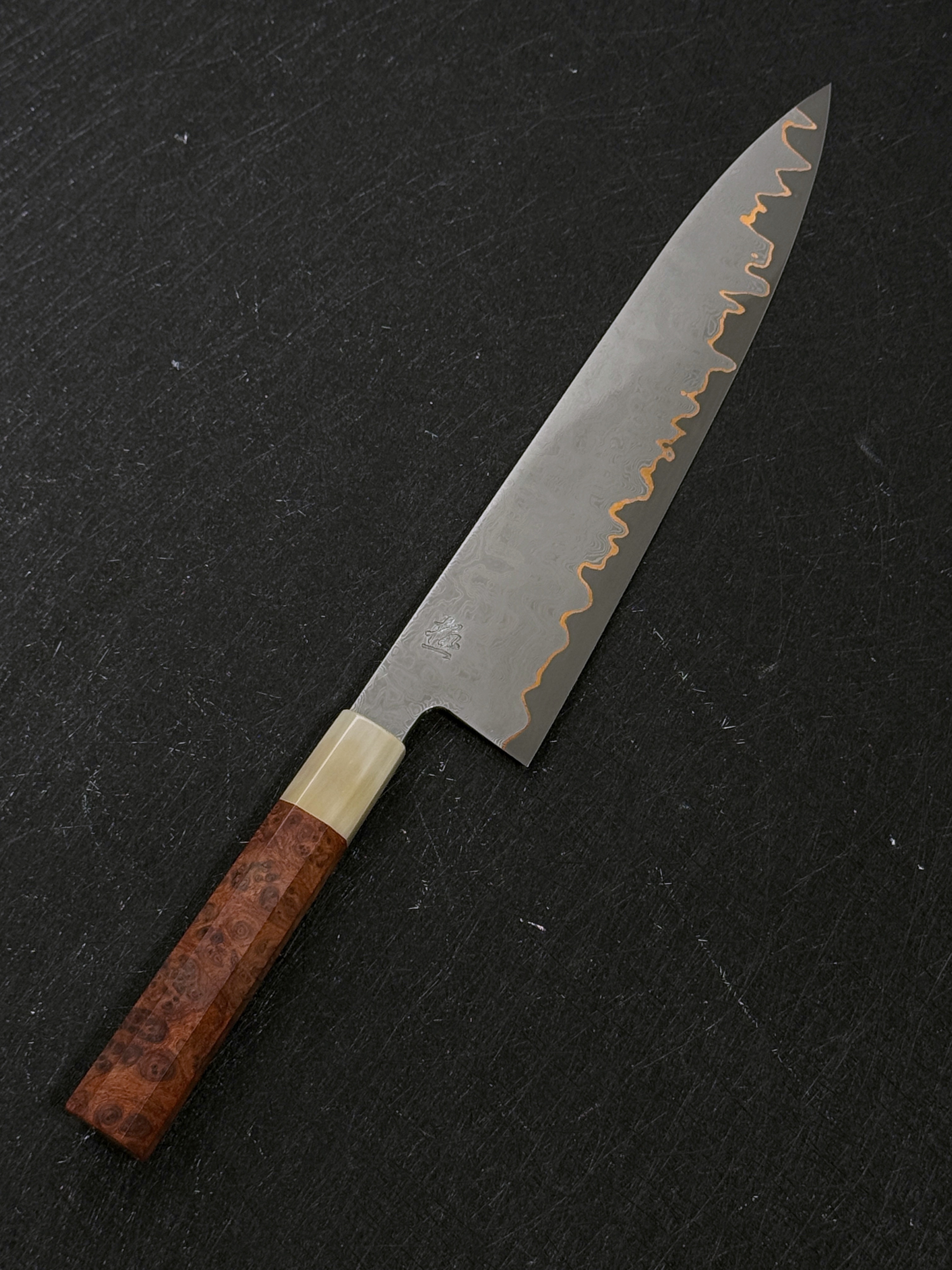 極銳 薄暮 Apex Ultra 牛刀