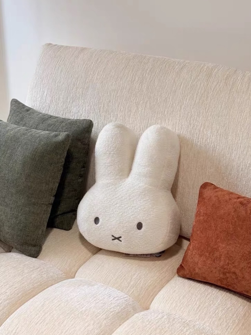 正版授權 Miffy 米菲兔抱枕