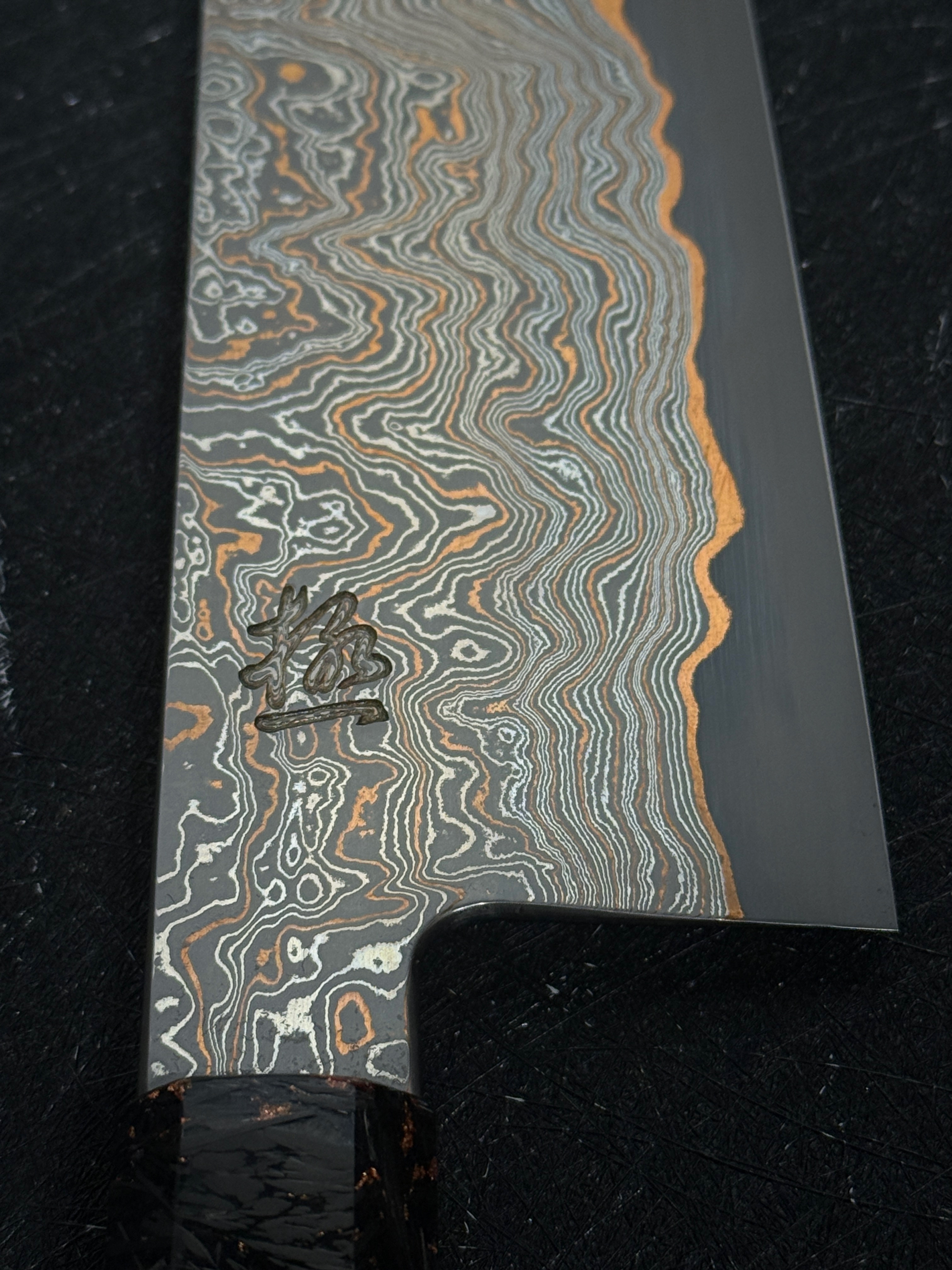 極銳 丹霞 Apex Ultra 牛刀