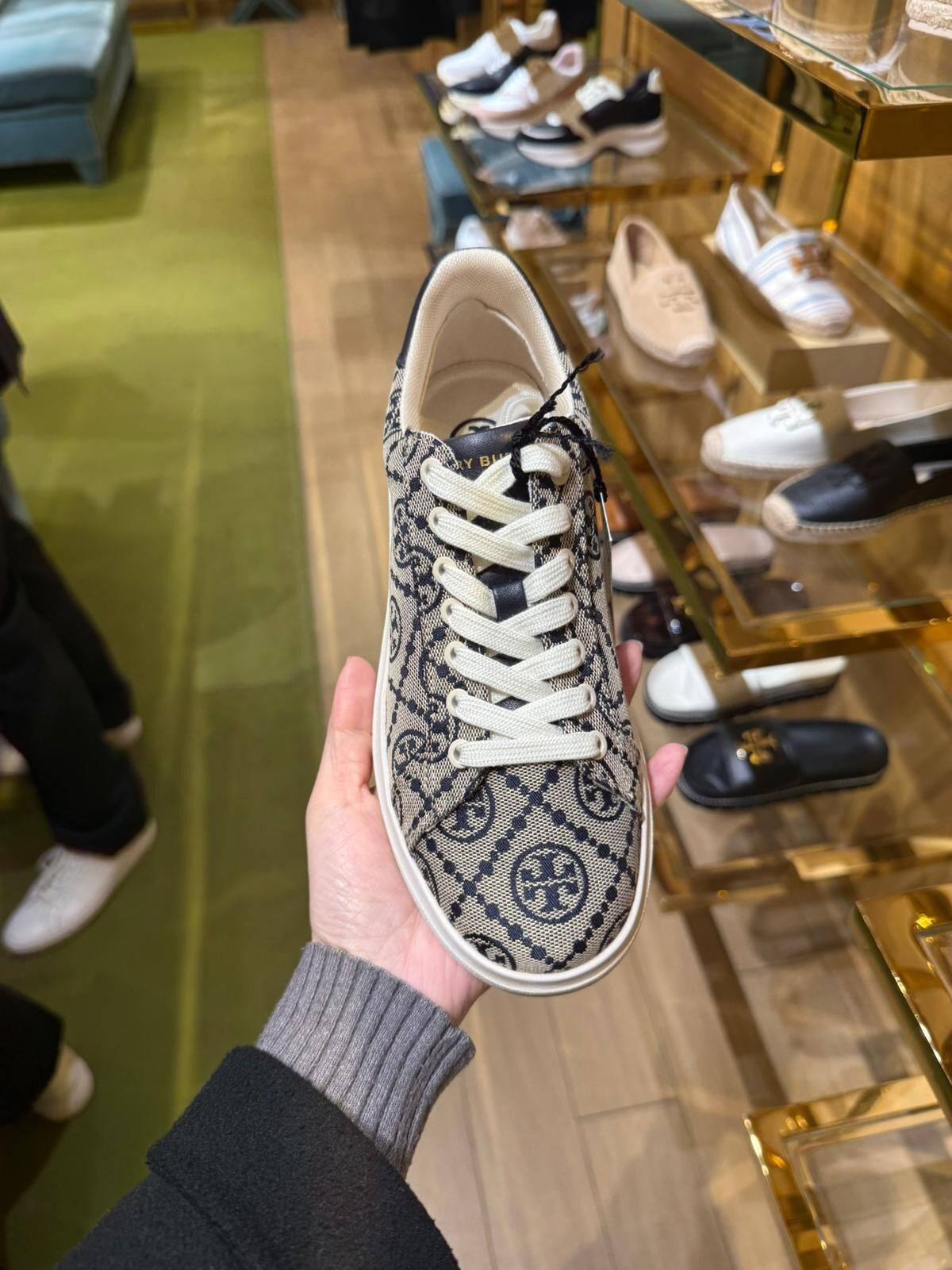 YO025 Tory Burch T Monogram Howell Court 運動鞋