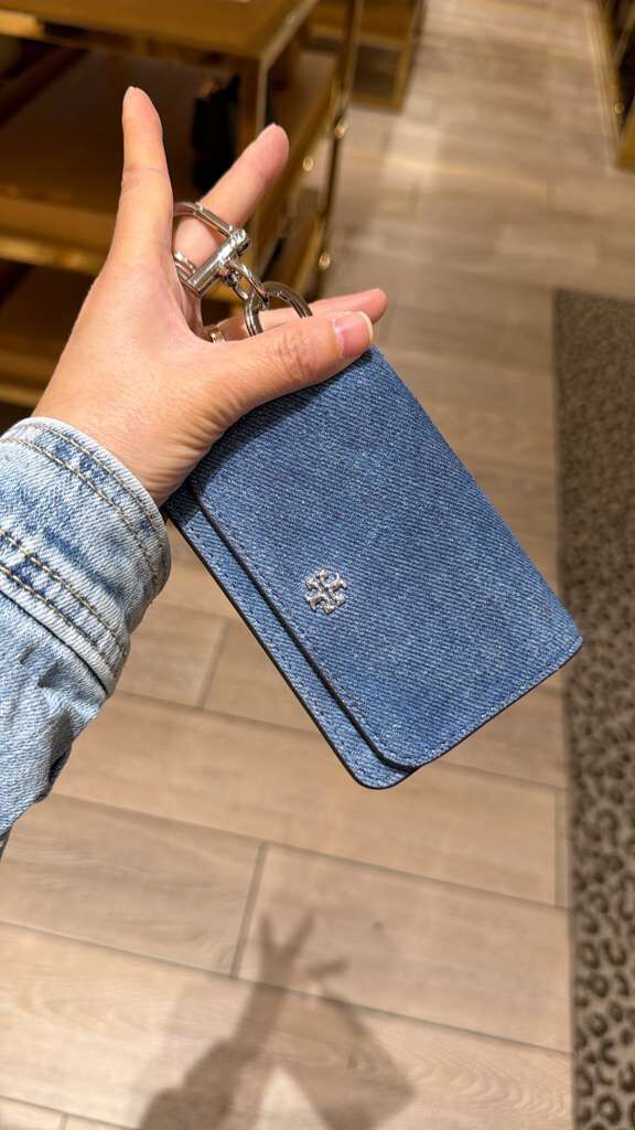 YO020 Tory Burch 牛仔布掛扣卡片套