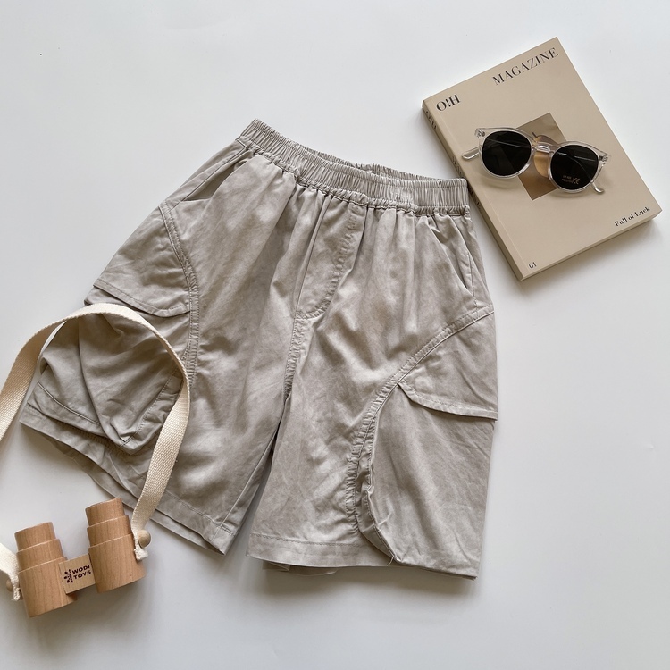 側口袋百搭短褲