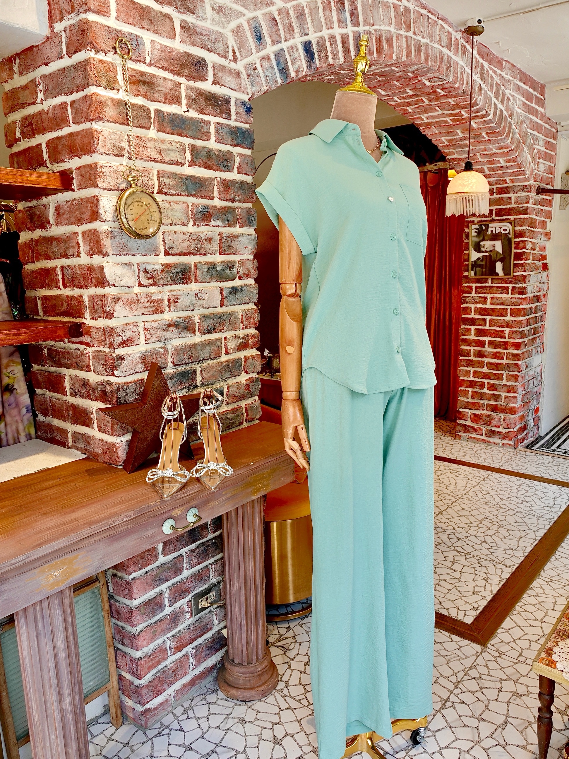 Lux Vacation薄荷綠色短襯衫上衣+長褲套裝