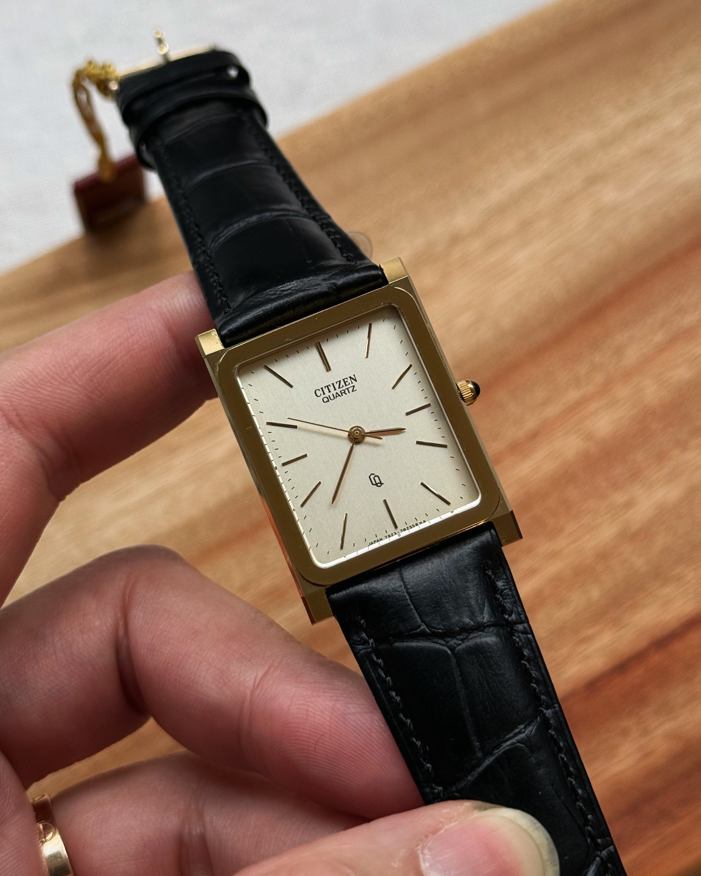 CITIZEN 1982 Vintage Watch C0467