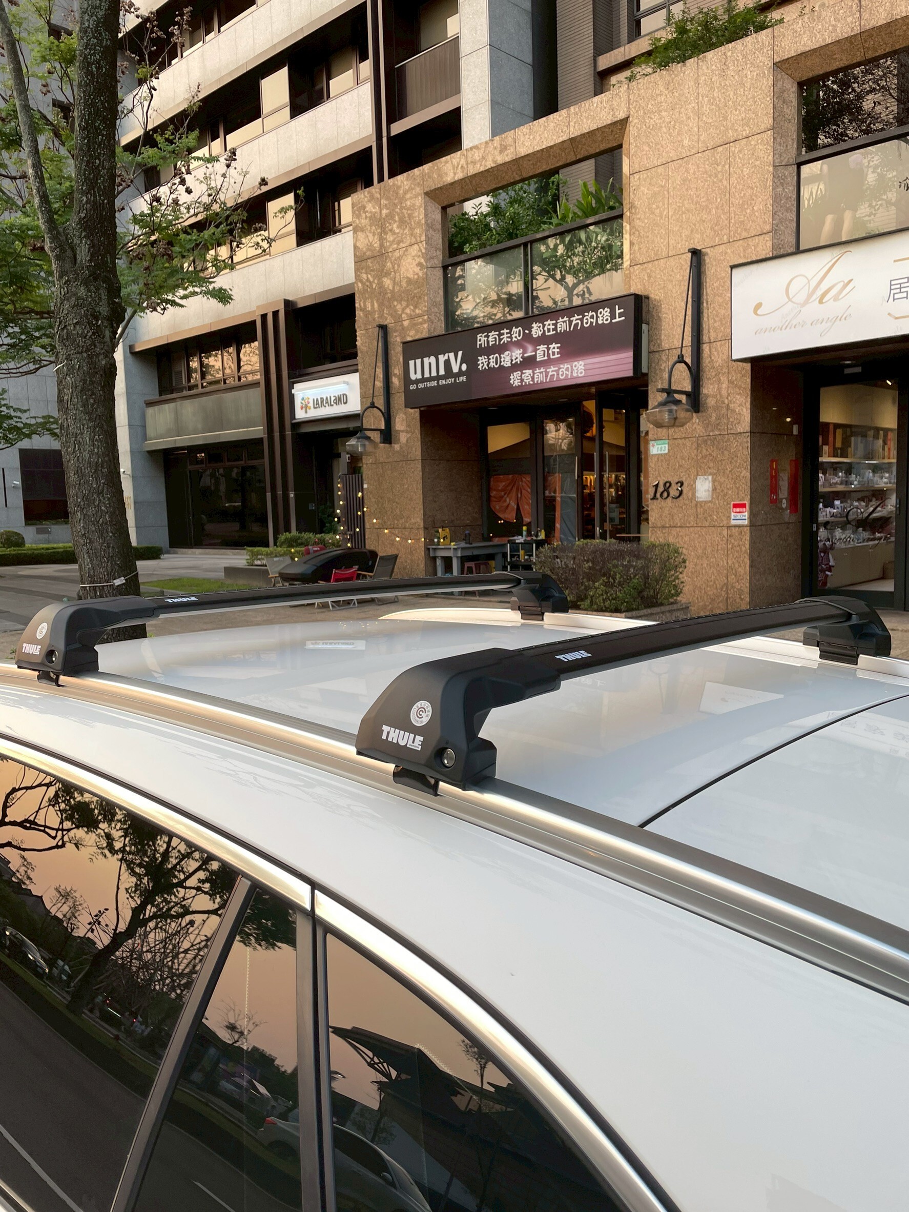 BENZ - GLC300 GLC / THULE-車頂架