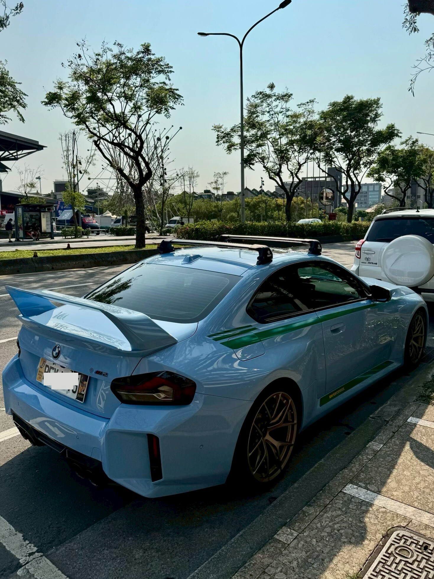 BMW M2( G87 G31 F31 F11 ) THULE 車頂架