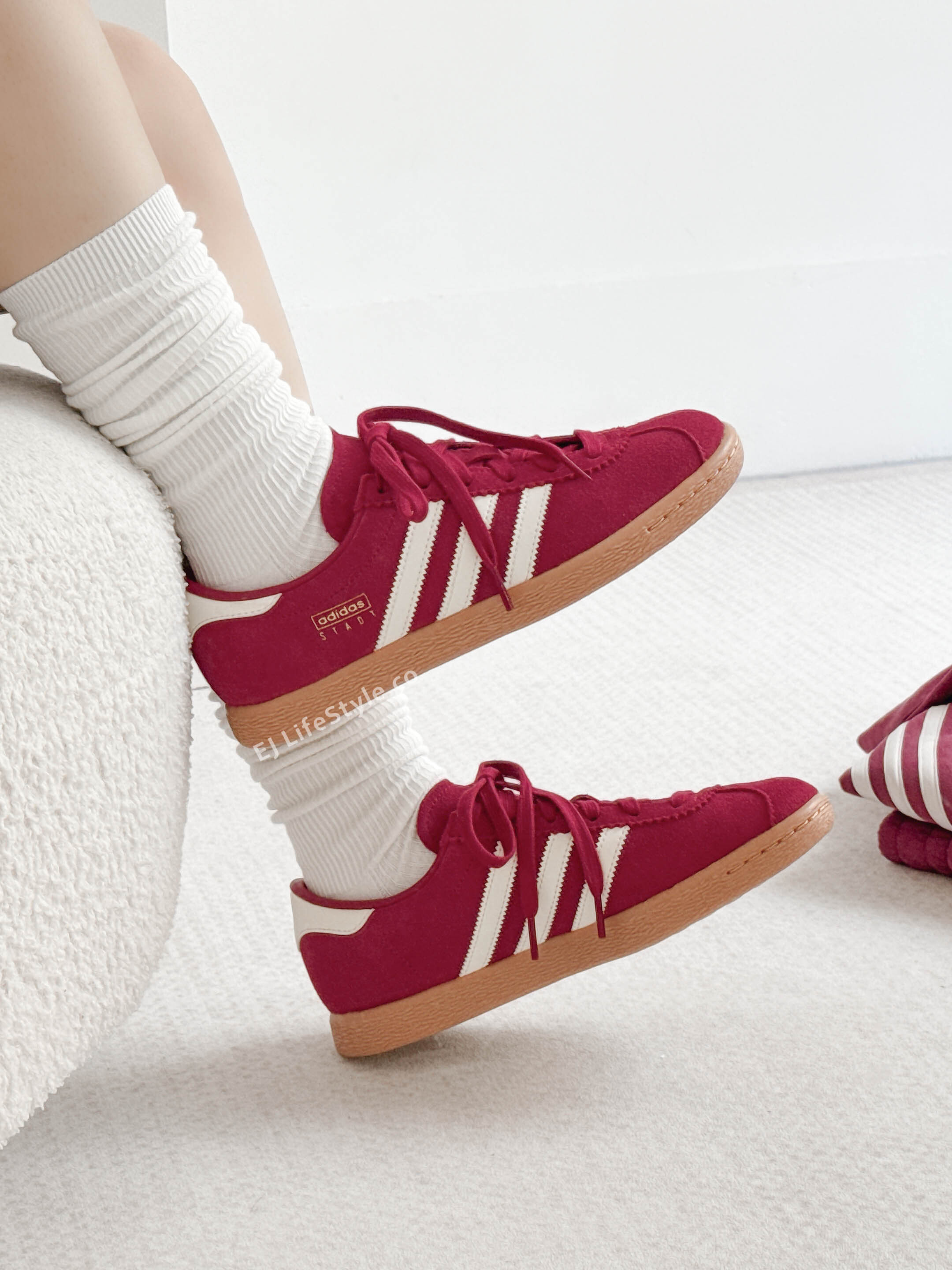 ADIDAS ORIGINALS STADT 胭脂紅 紅色 紅白 焦糖底 男鞋 JQ2477 / 預購