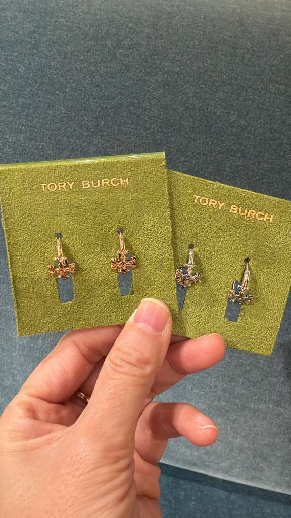 YO037 Tory Burch Eleanor 小型標誌圈狀耳環