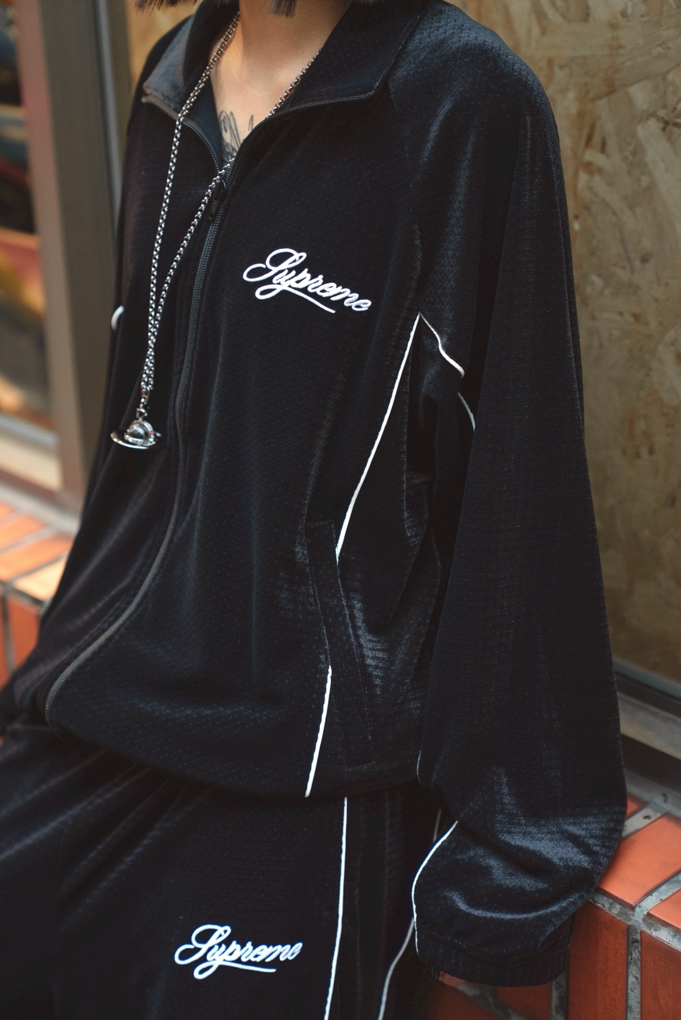 Focus Store】現貨秒發Supreme SS26 Week6 Velour Mesh Track