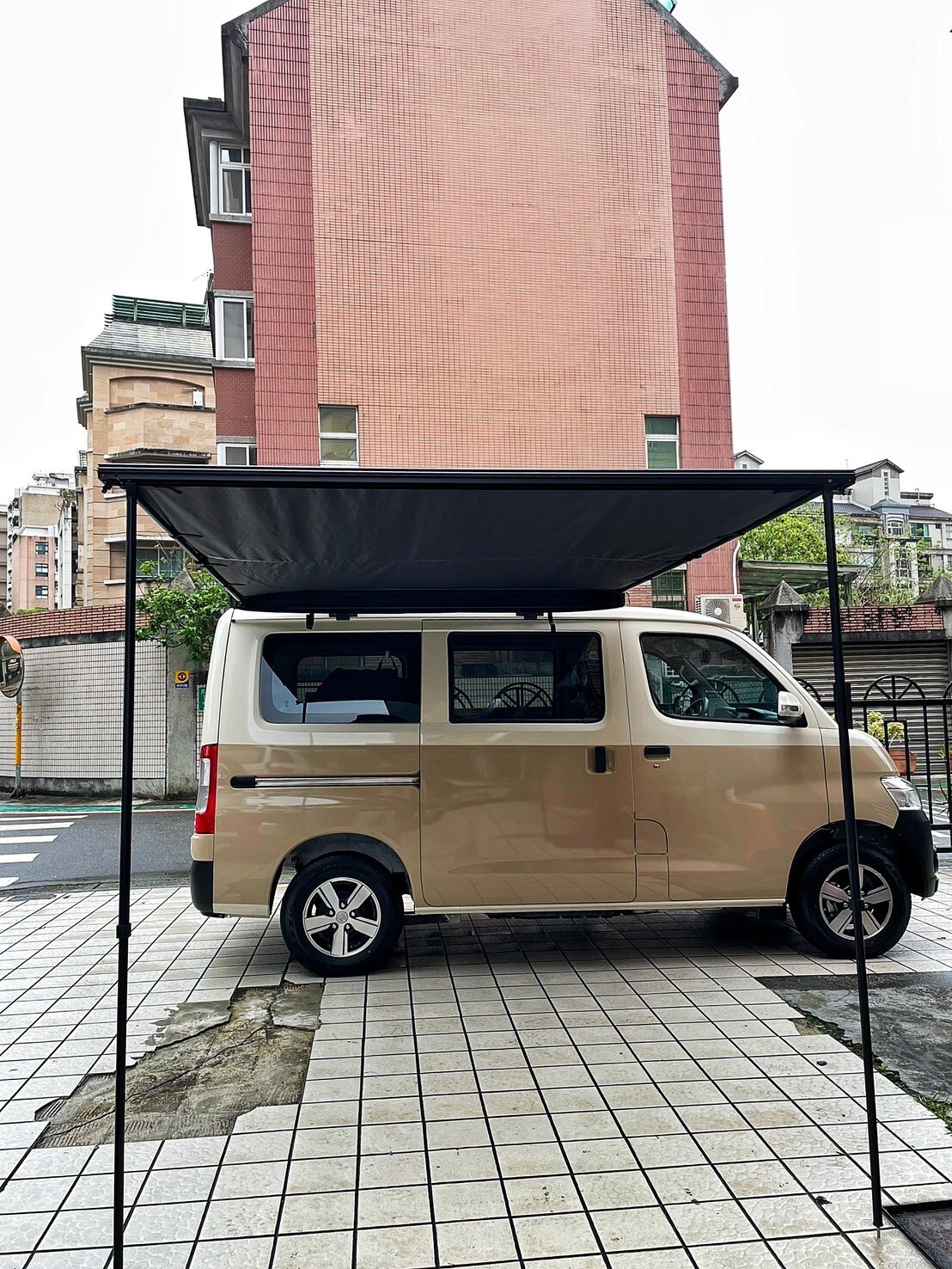 車邊帳 yakima OverNOut-( TOWNACE / JSPACE )