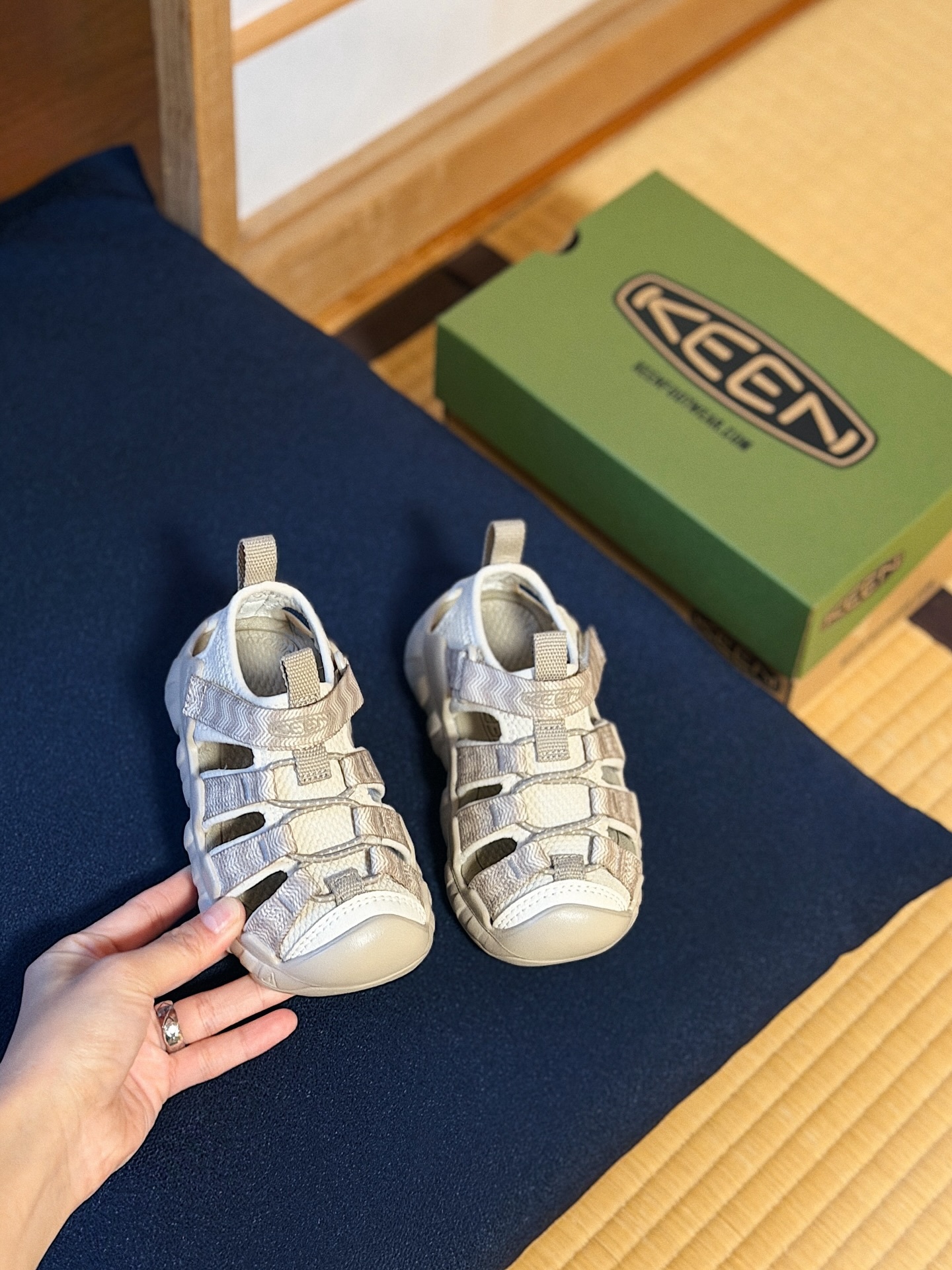 KEEN Hyperport H2 日本新款 淺卡其 抽繩 包頭 涼鞋 中童 親子 童鞋 1031920