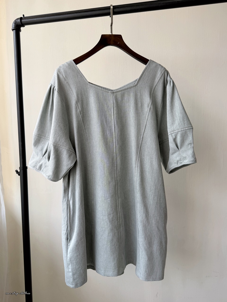 正韓輕柔線條感口袋洋裝