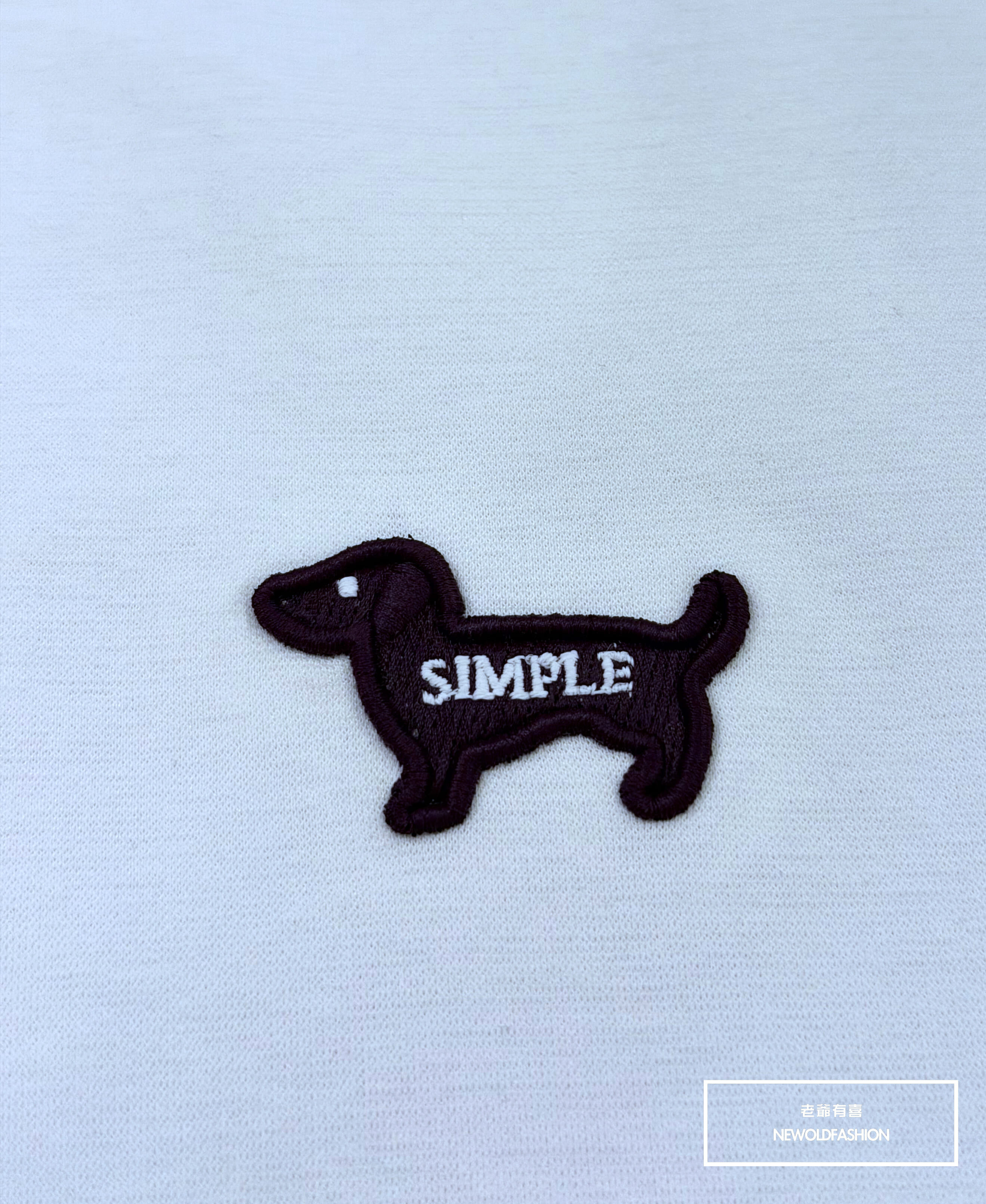 重磅puppy刺繡滾邊短袖T恤－白｜ (NOF2604Z8031)