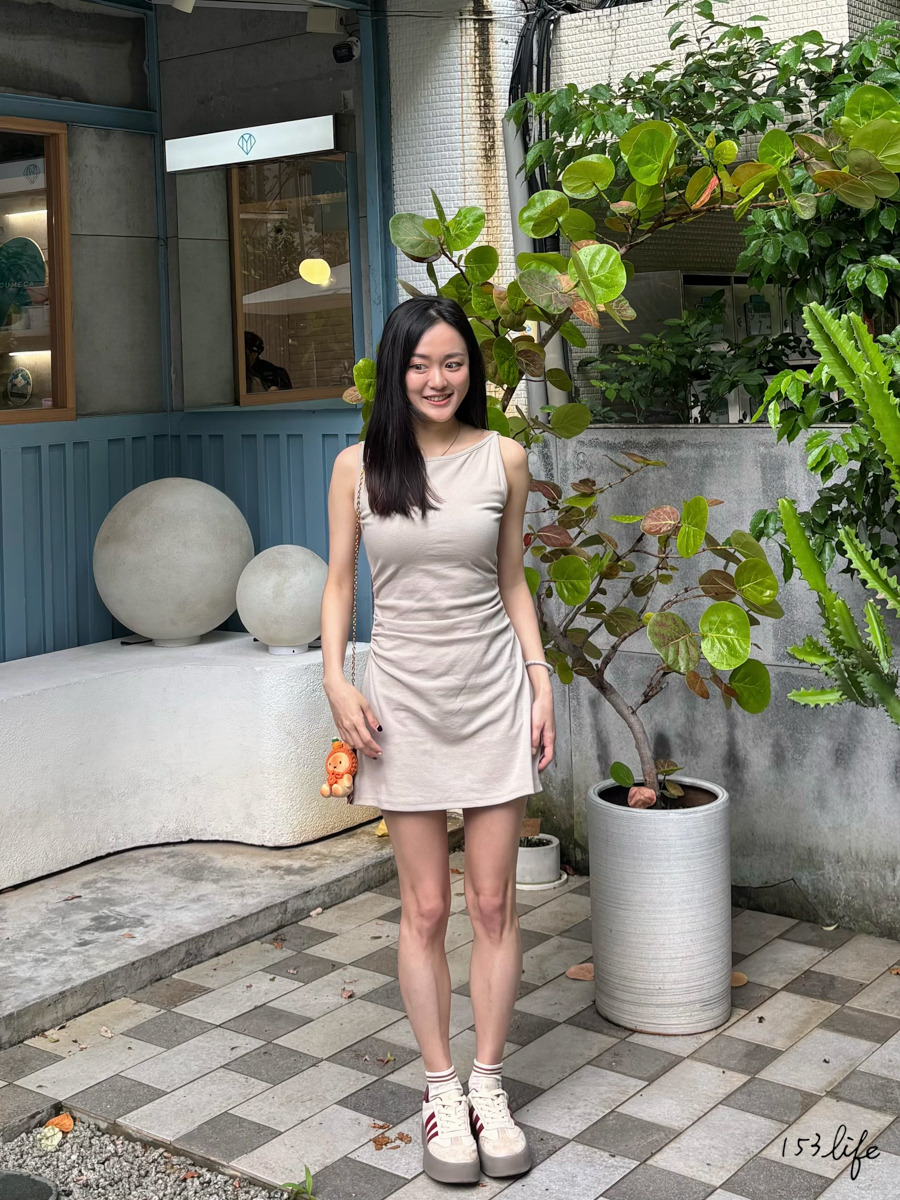 |現+預|船領氣質顯瘦側抓皺A字裙擺短洋裝(2色)