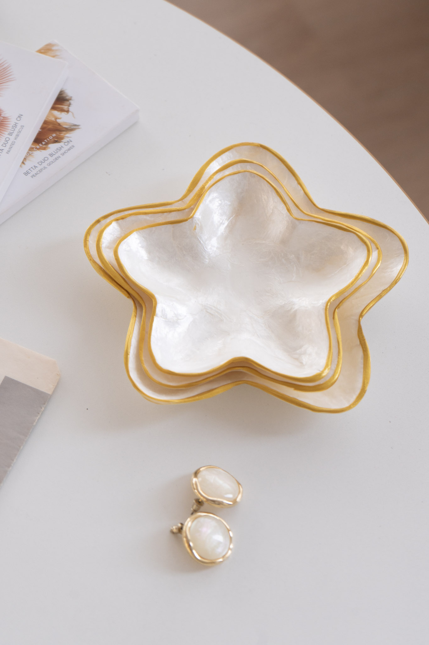 金邊天然貝殼星星飾品盤 (Made in Bali)