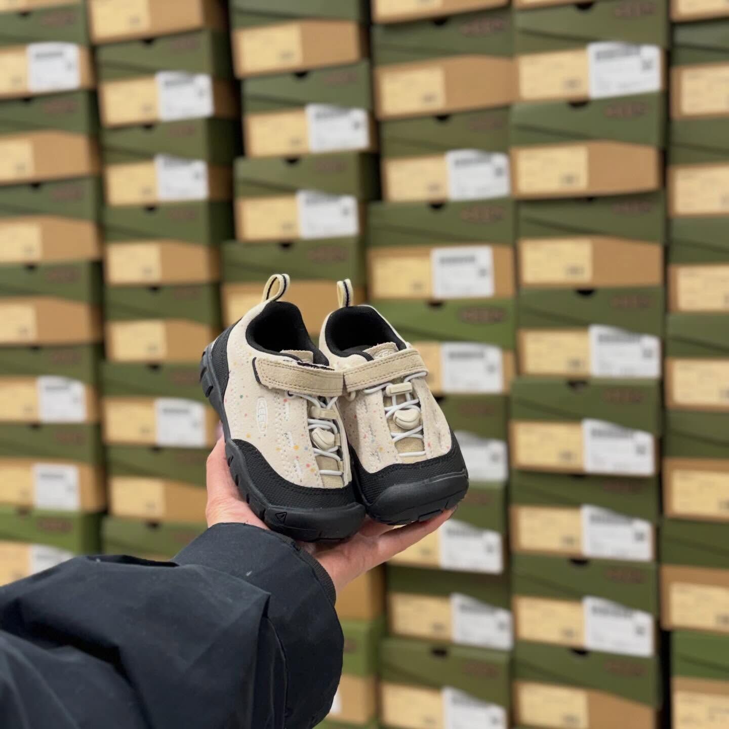 KEEN Jasper II 日本新款 卡其 米色 圓點 抽繩 戶外 中童 親子 童鞋 1031722