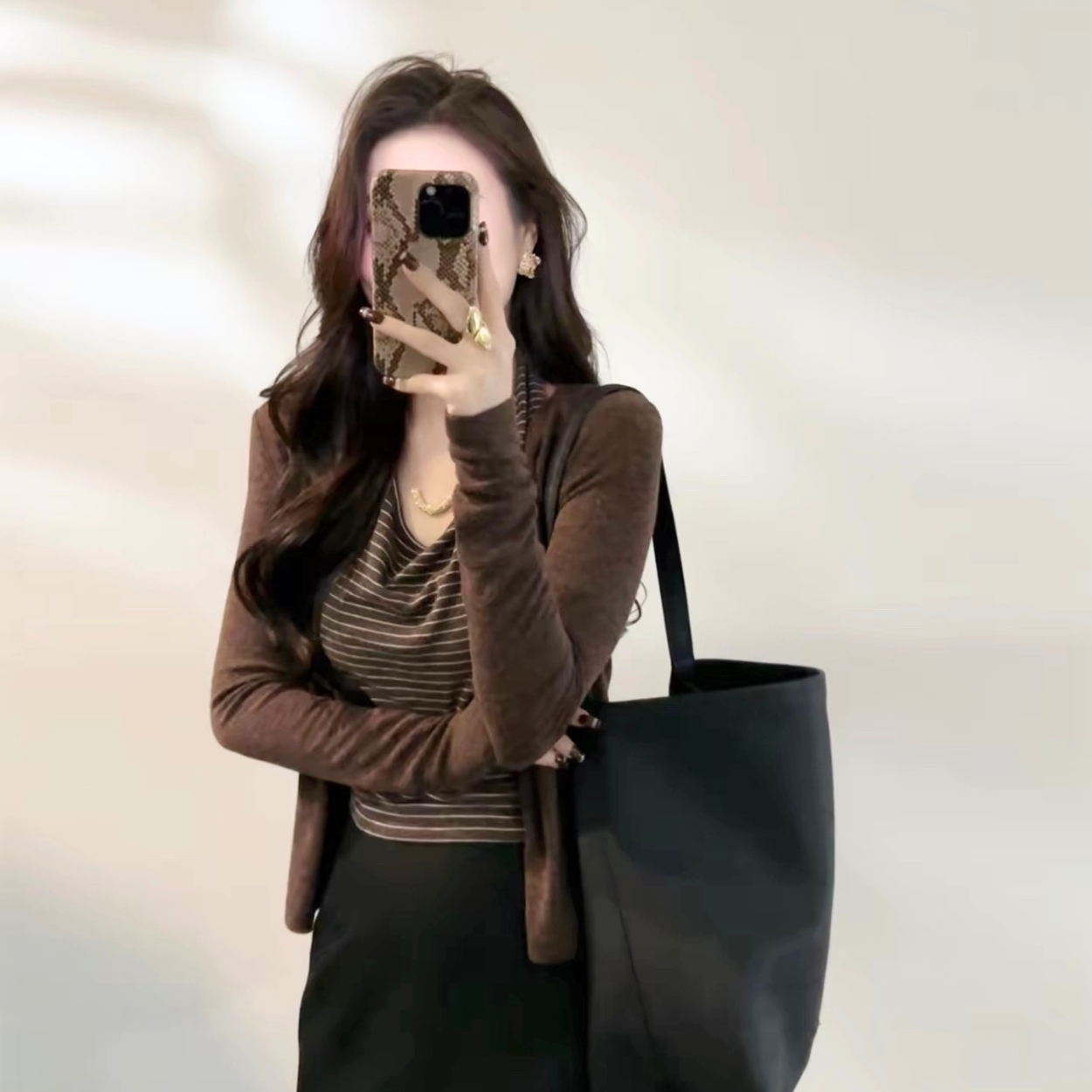 【溫柔垂領】DOMISS條紋 薄款 假兩件上衣 (現貨)