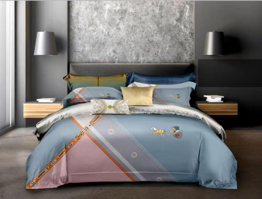 0422sz13-SZHK-QUILT-馬車拼色香薰金絲四件套(A13)