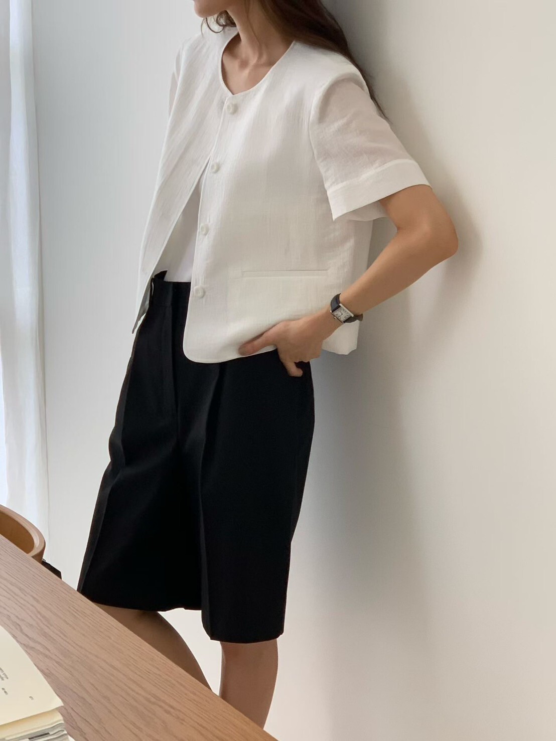 同色系排釦圓領短袖西裝外套 / 2色