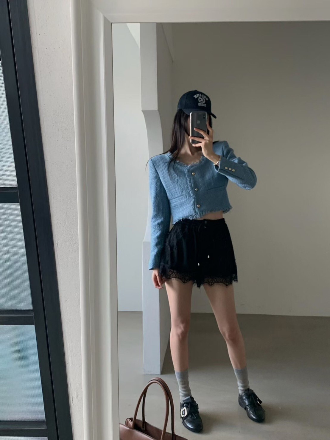 鬆緊腰下擺睫毛蕾絲拼接短褲-F / 3色