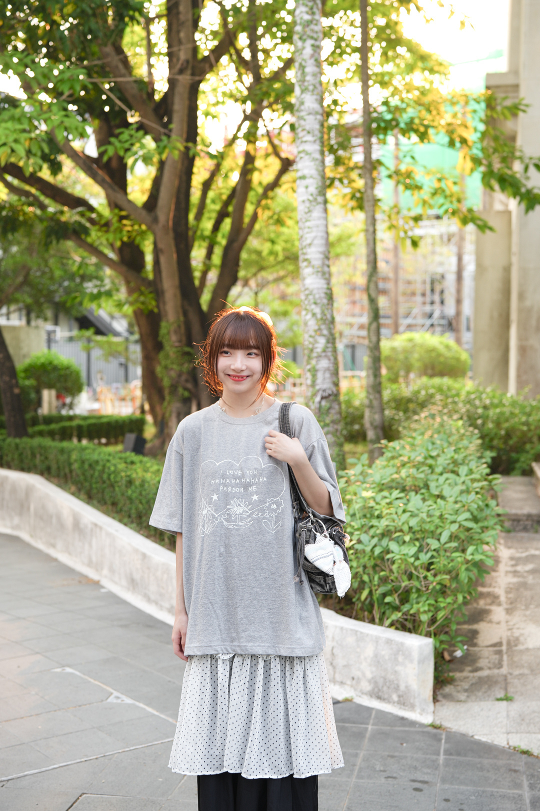 線條花花Oversize Tee · 3色入