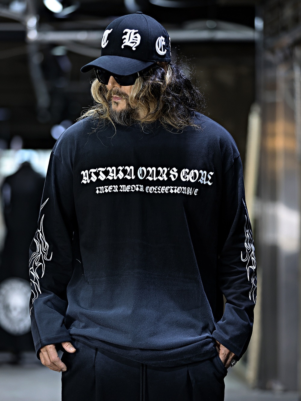 髒洗哥德式字母十字架T卹