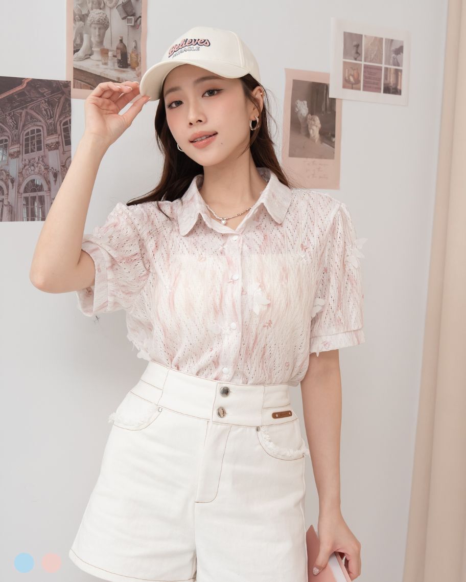 暈染蝴蝶刺繡小圓領上衣