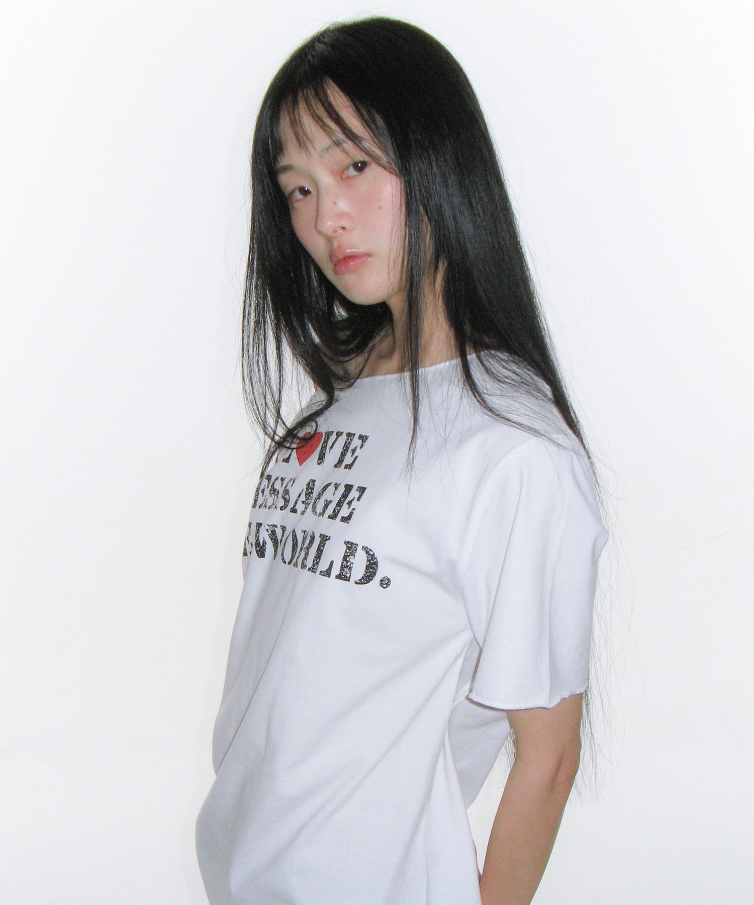 AMES-WORLDWIDE Love Message 寬版上衣 AM2GSFT558AWH