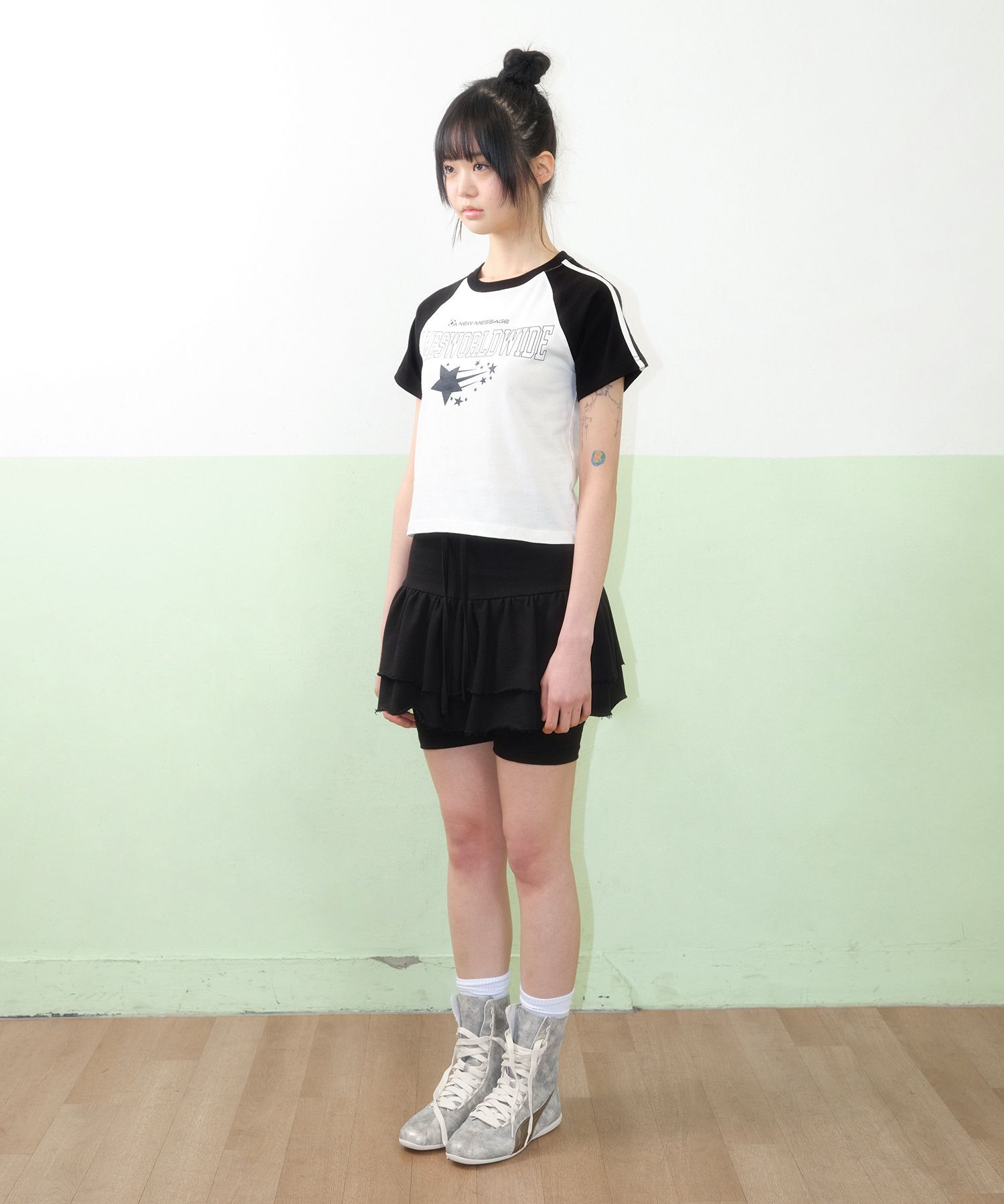 AMES-WORLDWIDE 星星 LOGO 落肩 T 恤 AM2FMUT506AWH