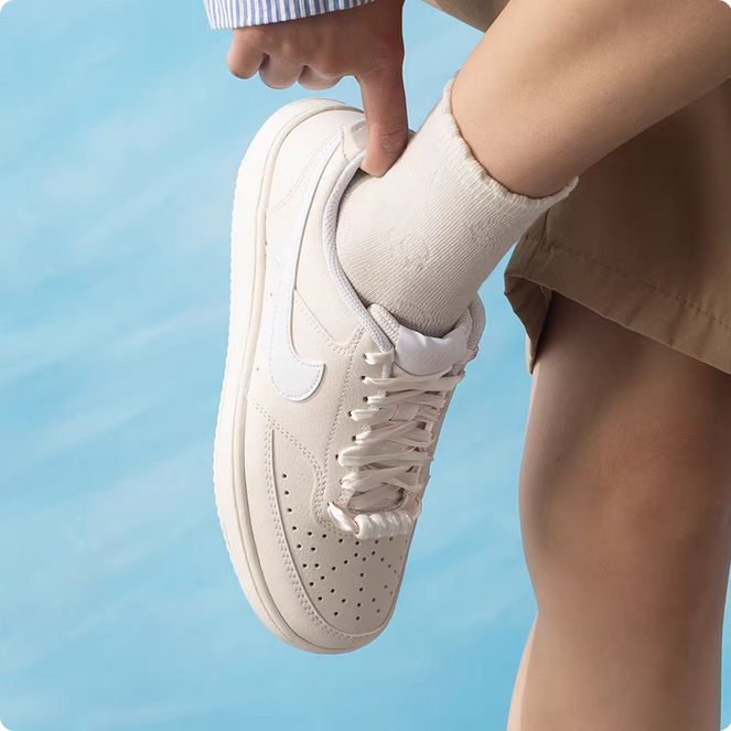 【預訂】NIKE COURT VISION LOW 鍛面珍珠鞋帶 燕麥奶-WOMEN