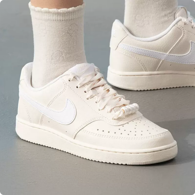 【預訂】NIKE COURT VISION LOW 鍛面珍珠鞋帶 燕麥奶-WOMEN