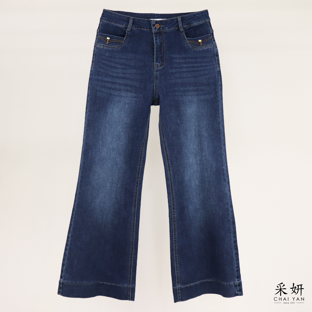 口袋縫線喇叭牛仔褲