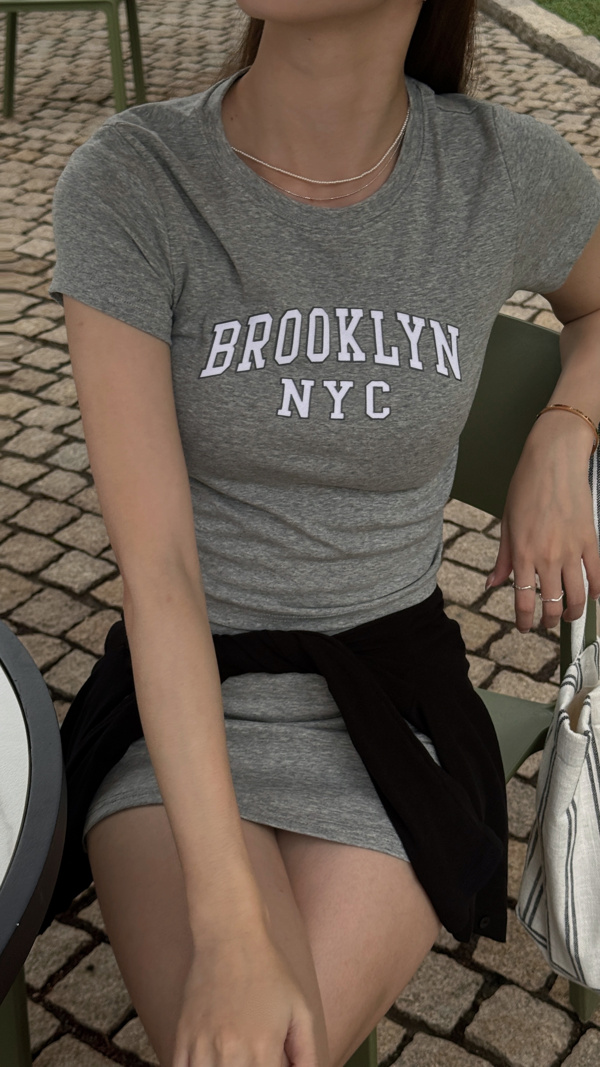 BROOKLYN 美式灰調合身TEE