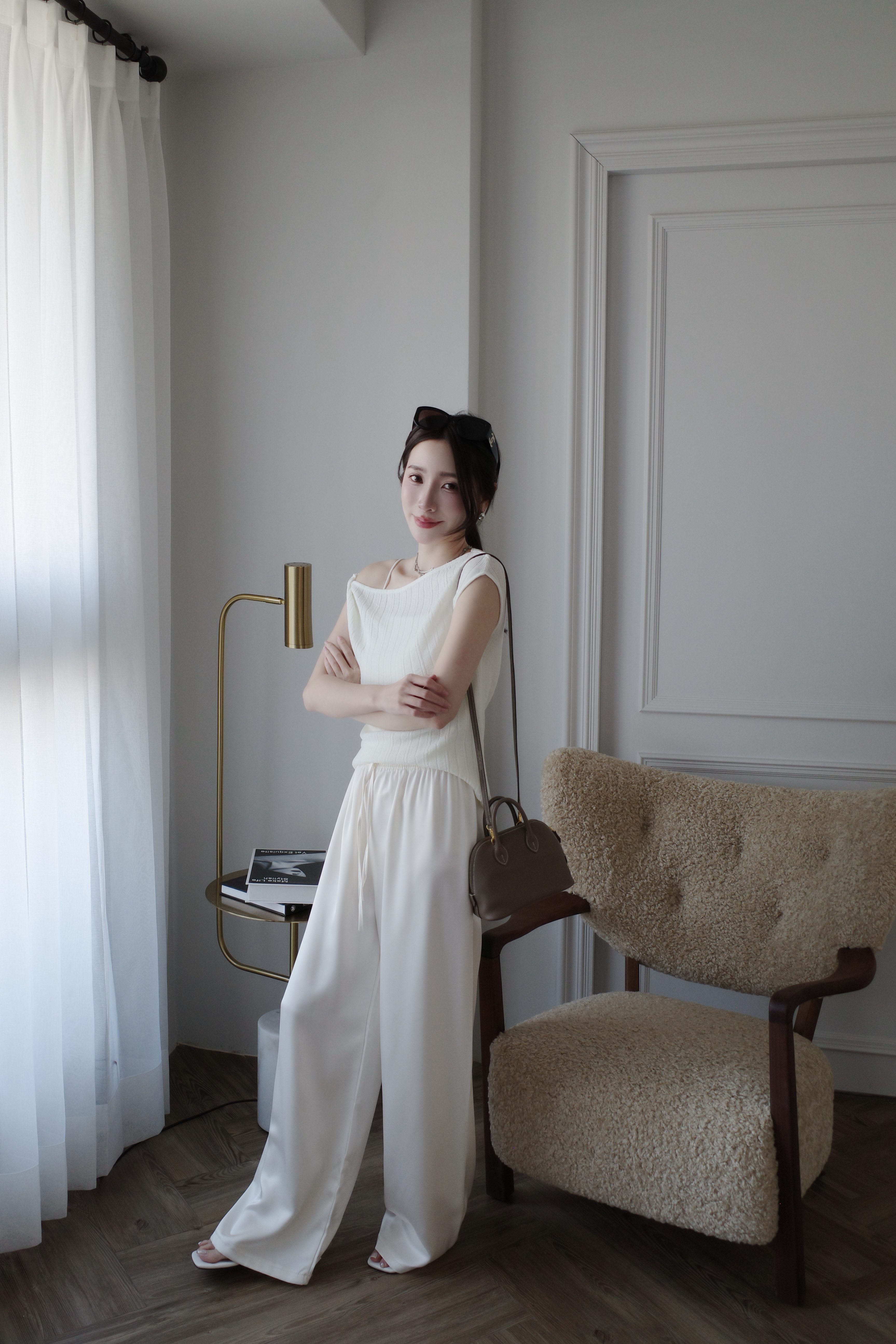 (預購)#AO31慵懶法式緞面直筒褲(白/黑)