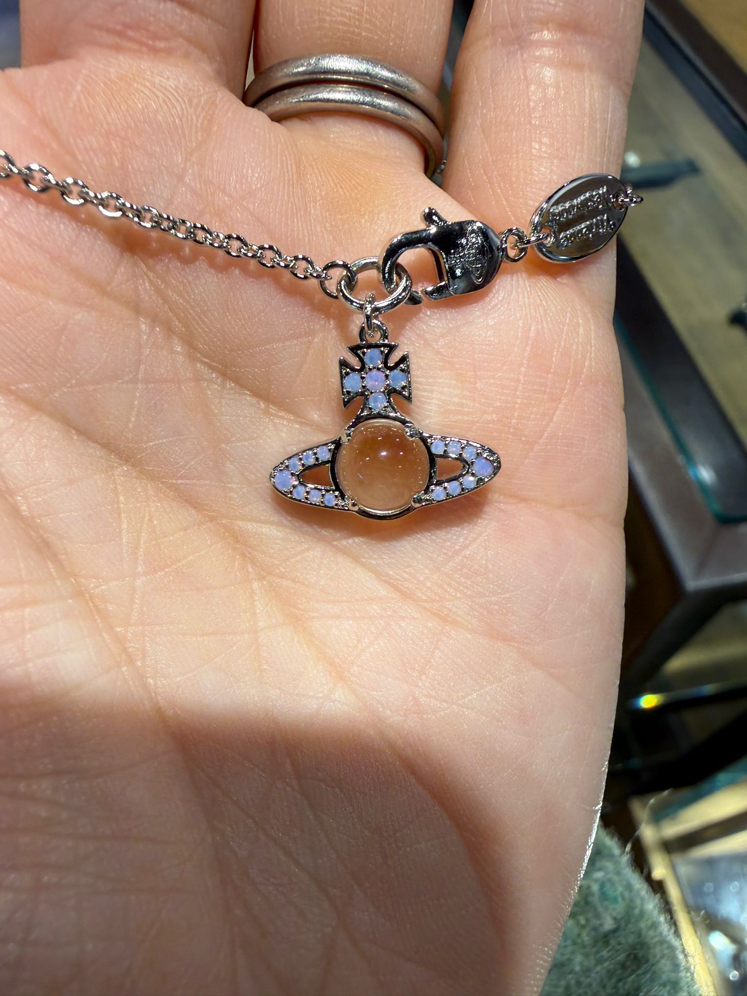 LYS01598 Vivienne Westwood Petulla 手鏈 - 紫藍配綠松石色