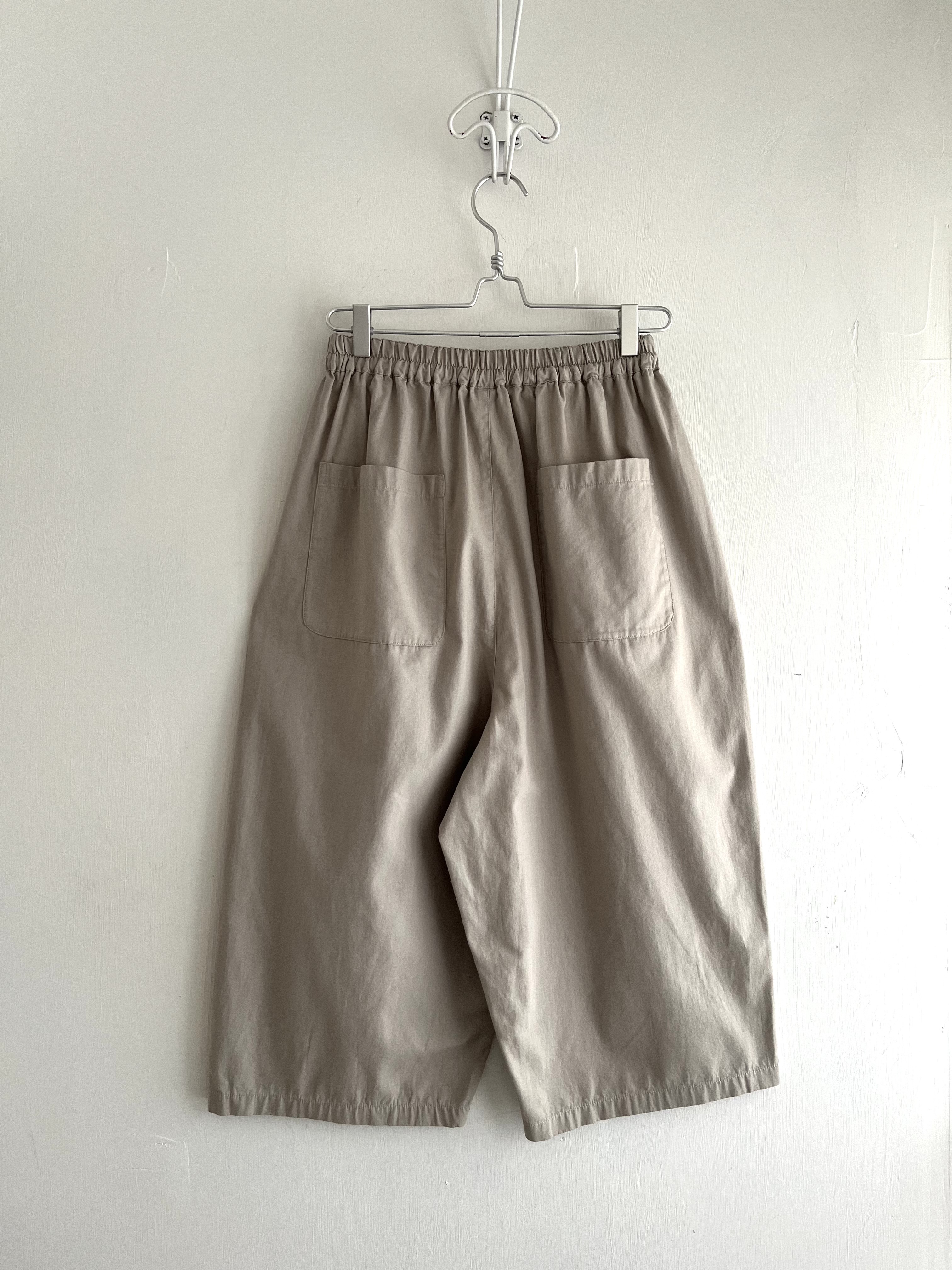 Kermu米色全橡筋闊褲