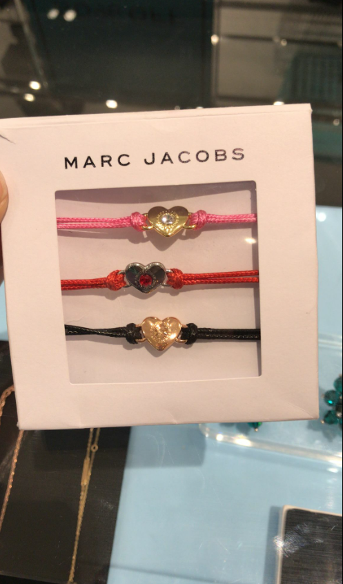 LYS01591 MARC JACOBS 心心扣 手繩SET