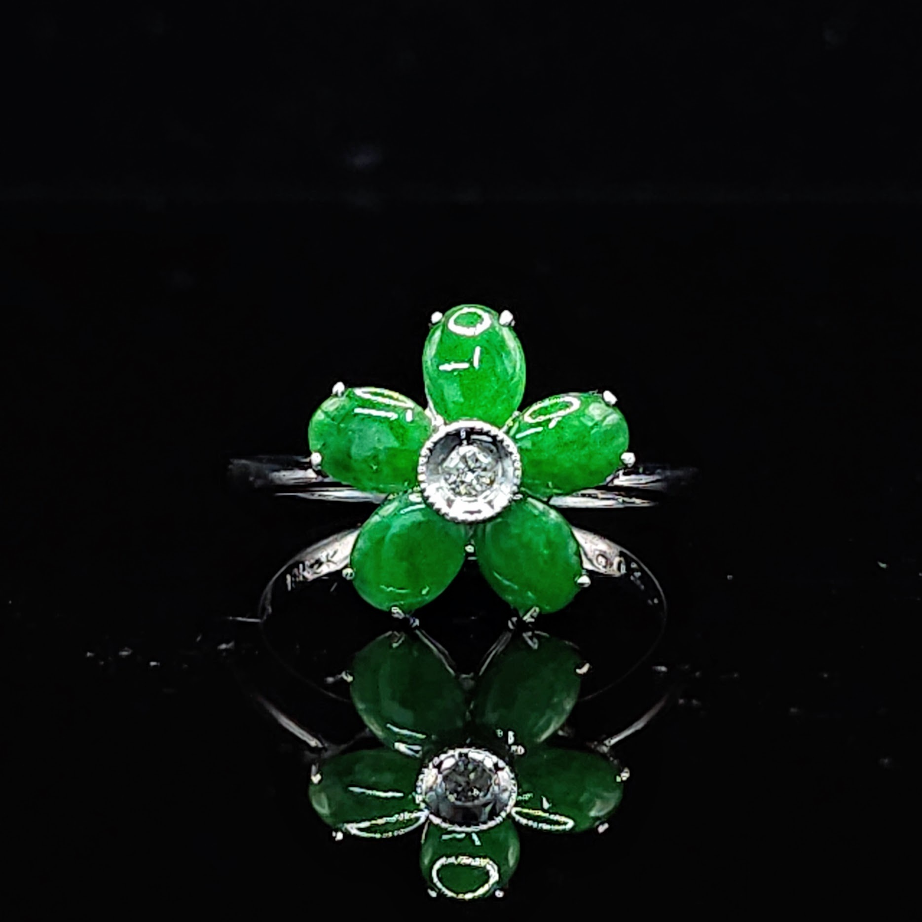 全新18K白金翡翠配3份鑽石戒指