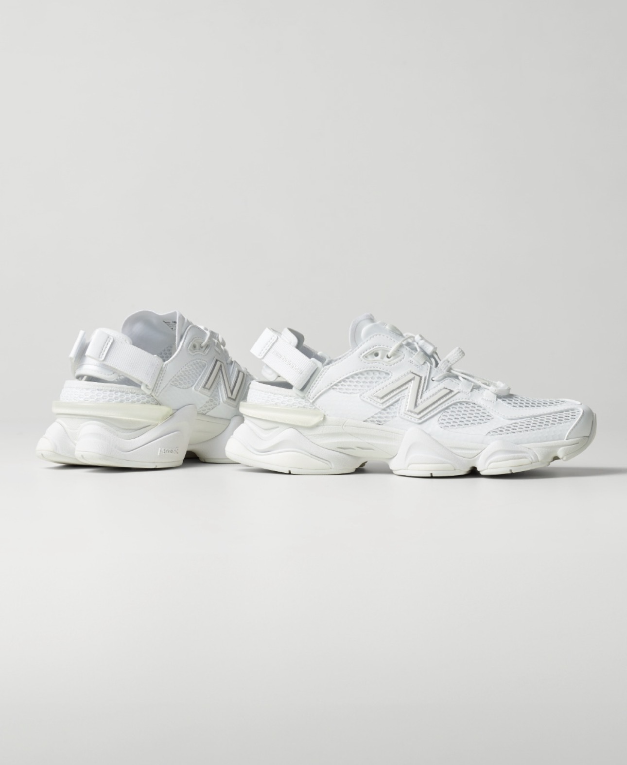 [預訂] New Balance White U90606B5