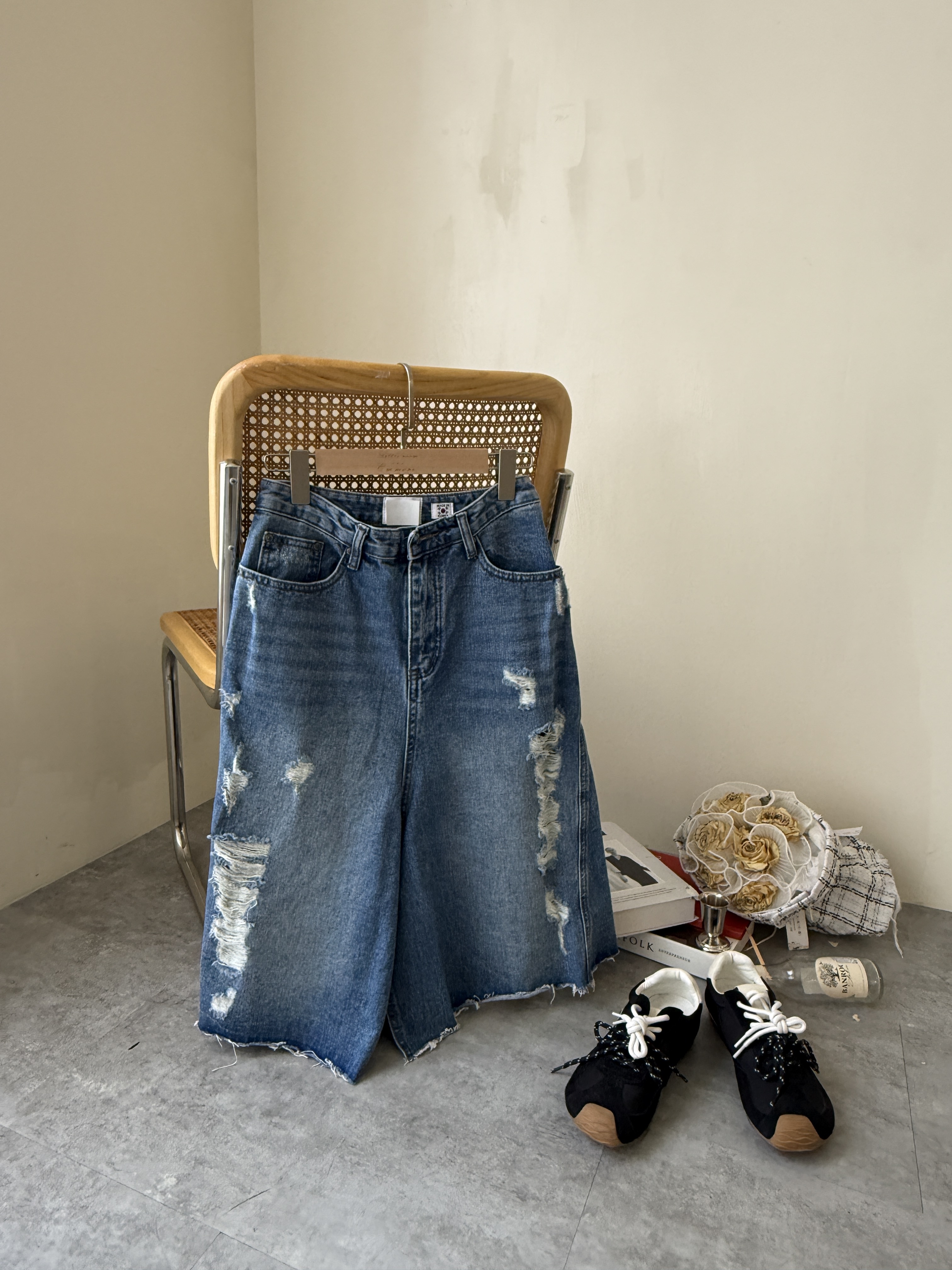 B1661-刷破A字五分牛仔裙