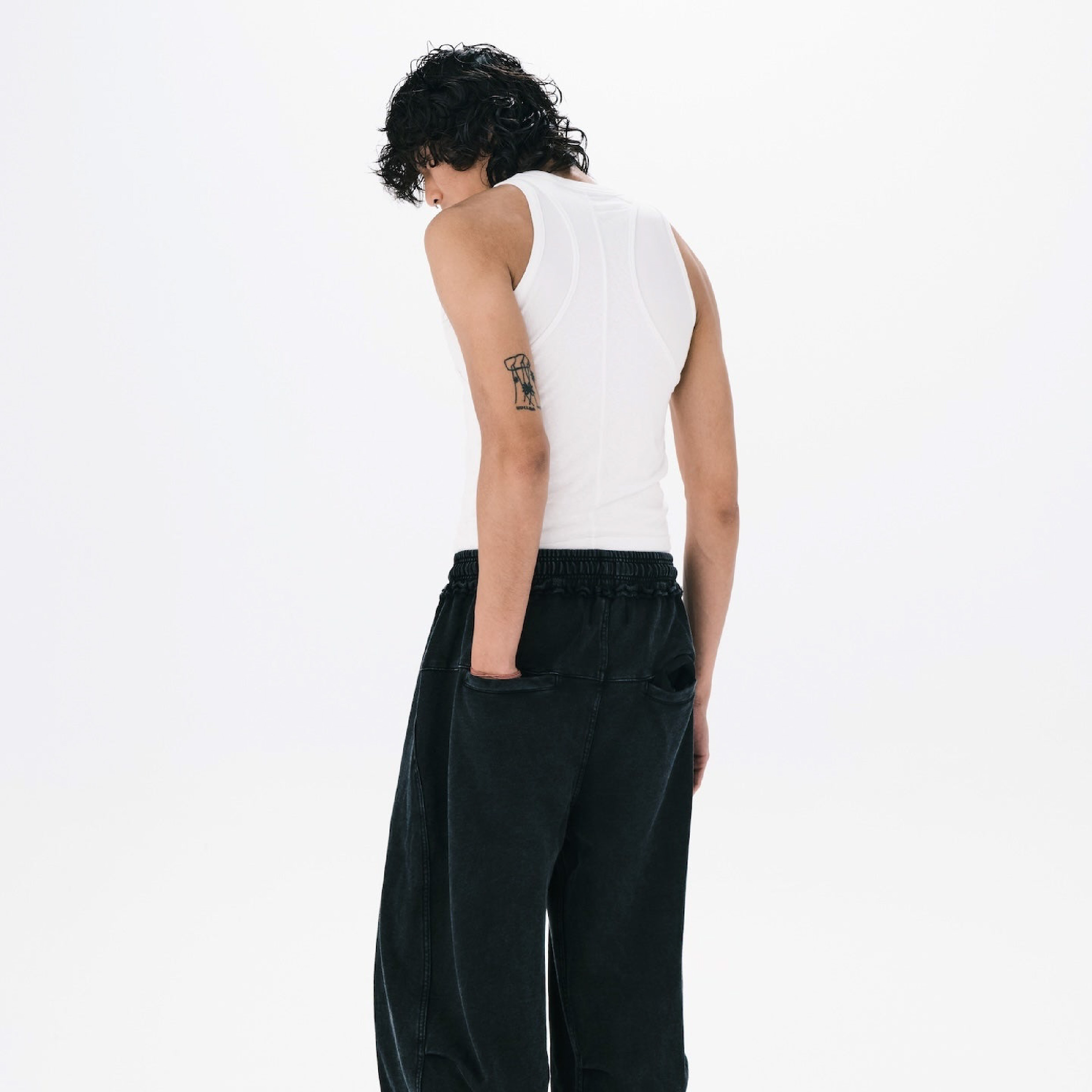 ANOWHEREMAN Layers Tank Top